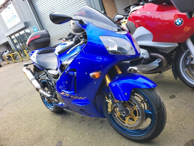Zx1200 2025