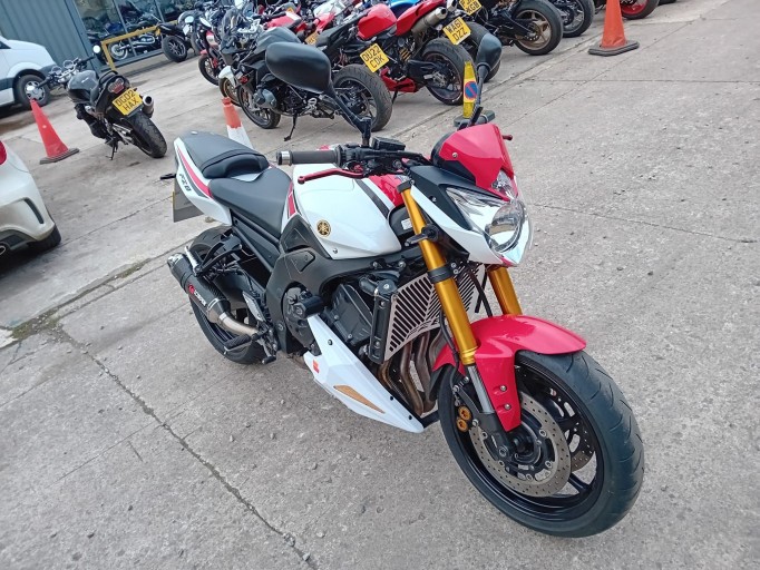 Yamaha fz8 50th anniversary edition deals