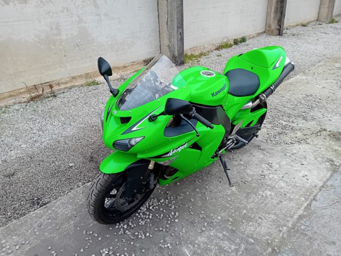 Kawasaki Zx 1000 D7f NINJA ZX10R from JRS Motorcycles