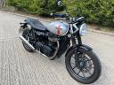 Triumph Bonneville Street Twin