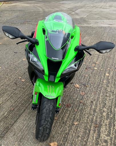 €ページ 2024 KAWASAKI ZX 1002 KPFAN for sale | MotorcycleFinder