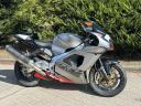 Aprilia Rsv 1000 R