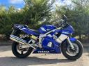 Yamaha R6 600 Super Sports Petrol Manual (123 ps)
